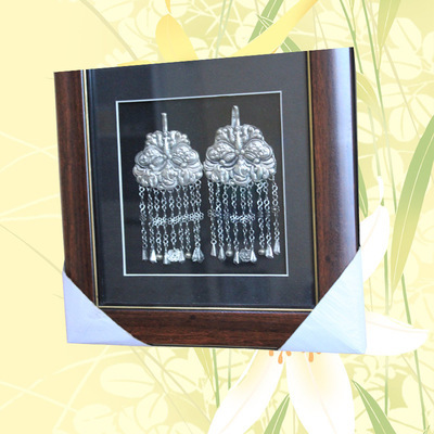 贵州印象 苗族银画与刺绣装饰的匠心之美